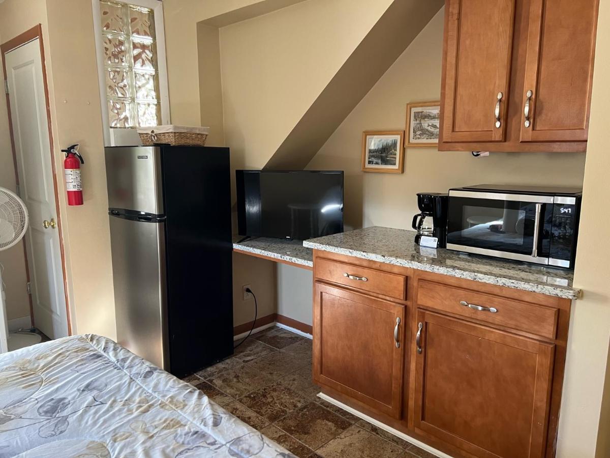 Stay In Ohiopyle In The Middle Of Town By The Gap Trail Eksteriør bilde