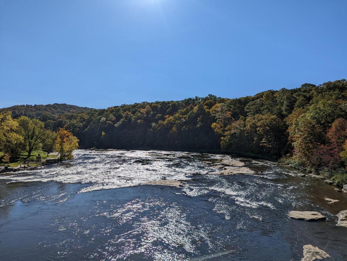 Stay In Ohiopyle In The Middle Of Town By The Gap Trail Eksteriør bilde